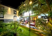 Local comercial en venta con 130m² en Puerto de la Cruz foto