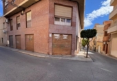 Local comercial
en venda
amb 214m² a Crevillent foto
