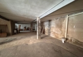 Local comercial
en venda
amb 214m² a Crevillent foto
