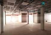 280m² commercial premises for sale in Monóvar, Calle Torre photo