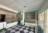 81m² commercial premises for sale in Huelva, Calle Legión Española photo