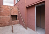 Local comercial en venta con 305m² en Tarrasa, Carrer de Faraday foto