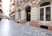 237m² commercial premises for sale in Cartagena, Calle del Carmen photo