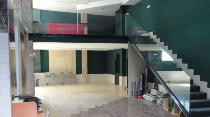 Local comercial