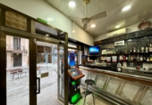 149m² bar pour vente à Barcelone, dans le quartier de Sants photo