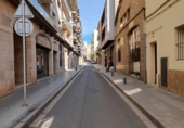 Local comercial en venta con 89m² en Reus, en la zona de el Carme, Carrer de Sant Gaietà foto