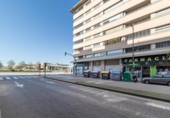 147m² commercial premises for sale in Granada, in the area of Campus, Avenida Ilustración photo