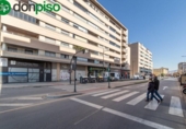 147m² commercial premises for sale in Granada, in the area of Campus, Calle Santa Adela photo