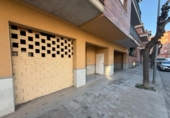 Local comercial en venta con 637m² en Tàrrega, Carrer de Maria Rúbies foto