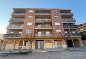 Local comercial en venta con 637m² en Tàrrega, Carrer de Maria Rúbies foto