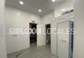65m² commercial premises for rent in Barcelona, in the area of Les Corts, Carrer de Dolors Masferrer i Bosch photo