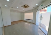 Local comercial
en venda
amb 120m² a Alzira, Calle de la Virgen de Lluch foto