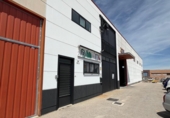 484m² warehouse industrial for sale in Igualada, Carrer d'Alemanya photo