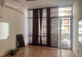 Oficina en alquiler con 140m² en Sevilla, en la zona de Alfalfa foto