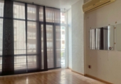 Oficina en alquiler con 140m² en Sevilla, en la zona de Alfalfa foto