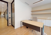 Oficina en alquiler con 20m² en Sevilla, en la zona de Los Remedios foto
