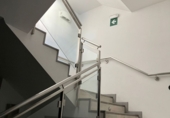 Local comercial en alquiler con 480m² en Jaén foto