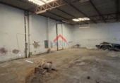 357m² warehouse for sale in Utrera photo