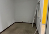 Oficina en venta con 241m² en Madrid, en la zona de Villaverde Alto foto