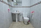 Local comercial en alquiler con 65m² en Jaén foto
