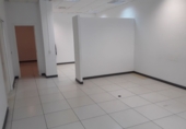 Oficina en alquiler con 185m² en Madrid, en la zona de Casco Histórico de Vallecas, Calle Casa de Miravete, 22 foto