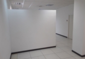 Oficina en alquiler con 185m² en Madrid, en la zona de Casco Histórico de Vallecas, Calle Casa de Miravete, 22 foto