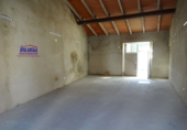 Local comercial
en lloguer
amb 100m² a Valle de Santa Ana foto