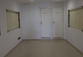 Local comercial en alquiler con 112m² en Bollullos Par del Condado foto