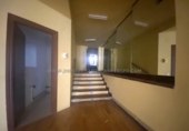 Local comercial en venta con 613m² en Pamplona, en la zona de Casco Antiguo foto