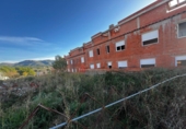  bâtiment résidentiel pour vente à Figueroles photo