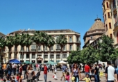  locaux commerciaux pour location à Guaro photo