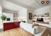 121m² commercial premises for sale in Valladolid, in the area of Belén Neighborhood photo