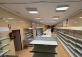 229m² commercial premises for sale in Barrax photo