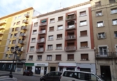 Local comercial en alquiler con 116m² en Huesca, en la zona de San José foto