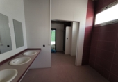 Local comercial en venta con 389m² en Cazorla foto