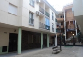 Local comercial en venta con 389m² en Cazorla foto