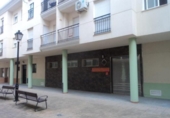 Local comercial en venta con 389m² en Cazorla foto