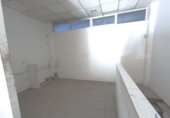 120m² commercial premises for rent in Fuenlabrada, in the area of The Cave photo