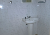 120m² commercial premises for rent in Fuenlabrada, in the area of The Cave photo