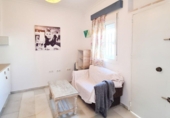Local comercial en venta con 60m² en Chiclana de la Frontera foto