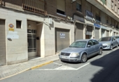 Local comercial en alquiler con 93m² en Crevillente foto