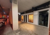 Local comercial
en venda
amb 93m² a Còrdova, a la zona de Santiago, Avenida de los Molinos foto