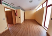 Oficinas en venta con 110m² en Bayona, avenida joselín, 36300 foto