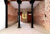 71m² commercial premises for sale in Madrid, Camino de los Molino photo