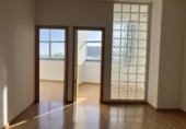 Nave Industrial en venta con 201m² en Madrid, en la zona de Palomeras Sureste, avenida de la democracia, 28031 foto