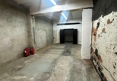 220m² commercial premises for sale in Barcelona, photo