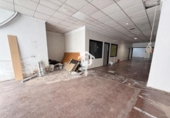 300m² locaux commerciaux pour vente à Alicante, Calle Pintor Otilio photo