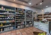 45m² commercial premises for sale in Granada, in the area of Garden City, Calle Virgen de Montserrat photo