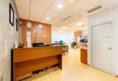 234m² office for sale in Madrid, in the area of Southeast Palomeras, Calle de Bruno Abúndez photo