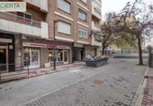 Local comercial
en venda
amb 44m² a Granada, a la zona de Pajaritos, Avenida de la Constitución foto